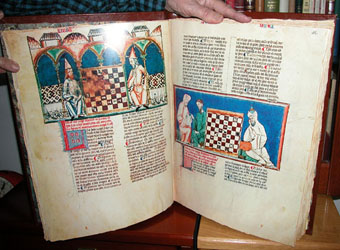 Alfonso X el Sabio. Libro del Axedrez, Dados et Tablas. (facsímil del Manuscrito de El Escorial). Vicent García Editores/Patrimonio Nacional, 1987